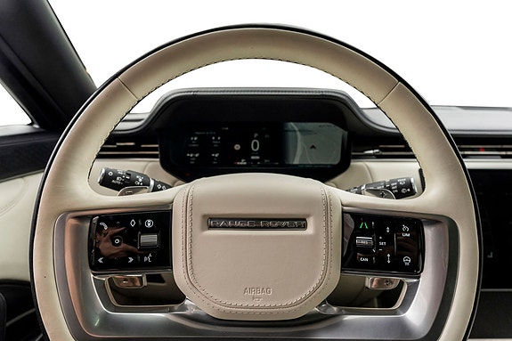 Land Rover Range Rover 14 of 30