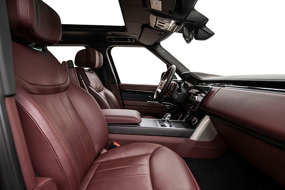 Land Rover Range Rover 13 of 30