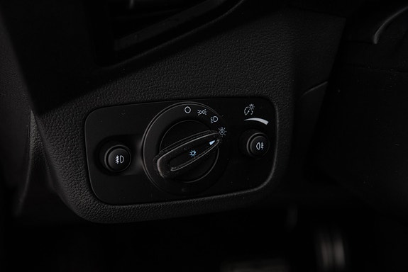 Ford Kuga 17 of 26
