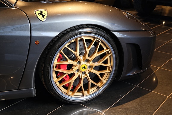 Ferrari F430 8 of 30