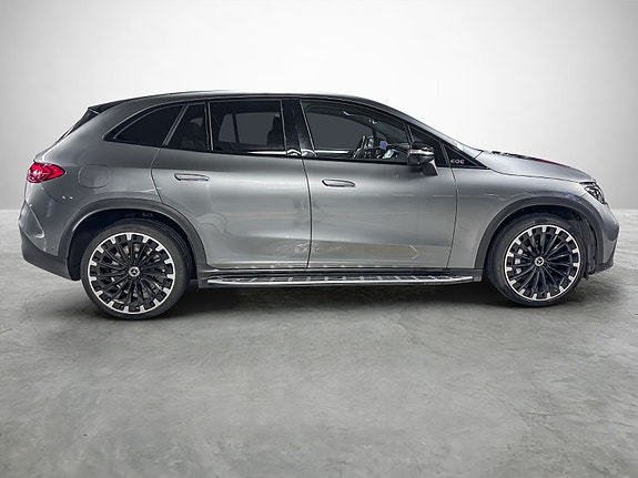 Mercedes-Benz EQE350 6 of 30