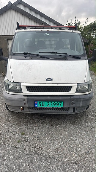 Ford Transit 350L Van 8 of 23