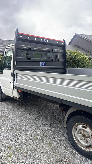 Ford Transit 350L Van 4 of 23