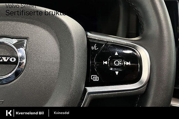 Volvo XC60 18 of 29