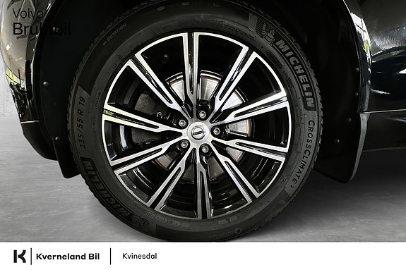 Volvo XC60 11 of 29