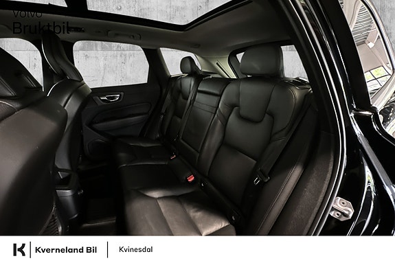 Volvo XC60 16 of 29