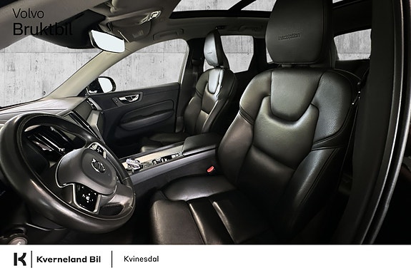 Volvo XC60 14 of 29