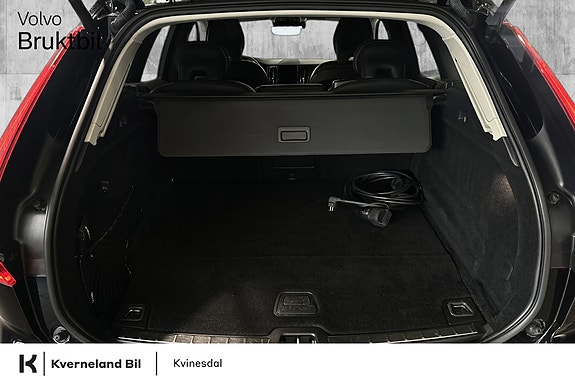 Volvo XC60 10 of 29