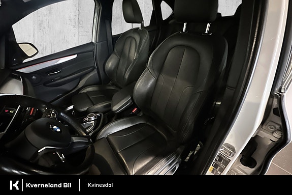 BMW 225xe 18 of 29