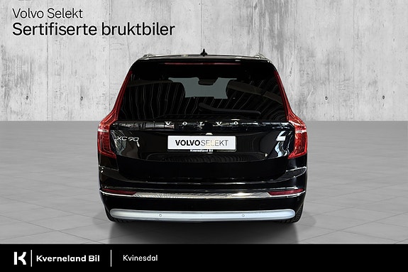 Volvo XC90 6 of 29
