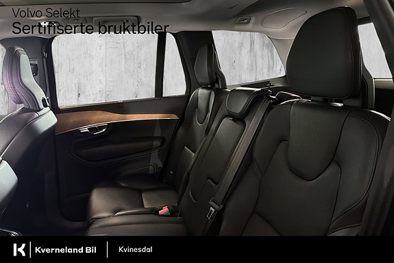 Volvo XC90 19 of 29