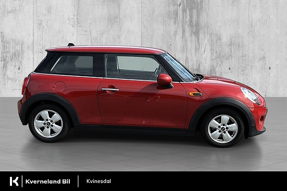 MINI One 4 of 23
