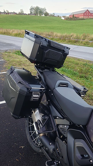 BMW R 1300 GS Adventure 9 of 15