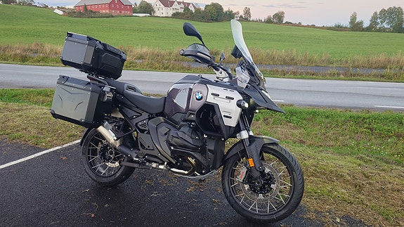 BMW R 1300 GS Adventure 3 of 15