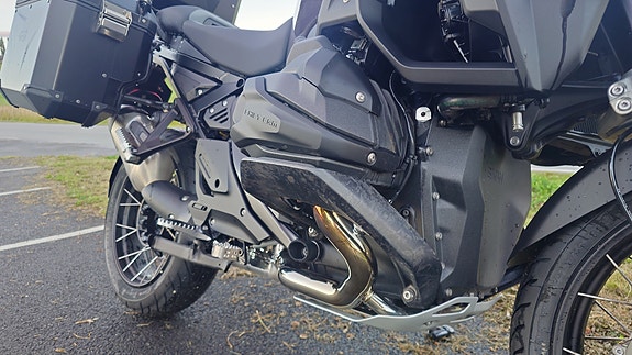 BMW R 1300 GS Adventure 4 of 15