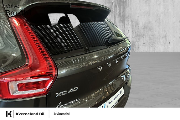 Volvo XC40 9 of 28