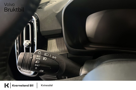 Volvo XC40 19 of 28
