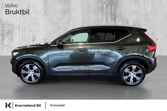 Volvo XC40 5 of 28