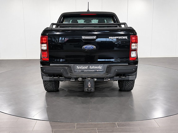 Ford Ranger Raptor 6 of 30