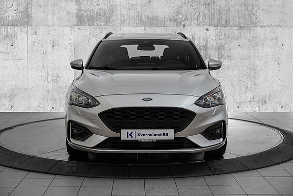 Ford Focus 8 of 25