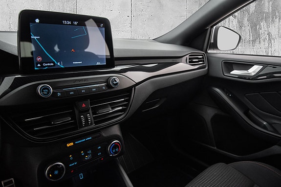 Ford Focus 15 of 25