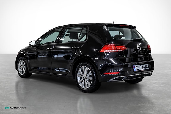 Volkswagen Golf VII 9 of 23