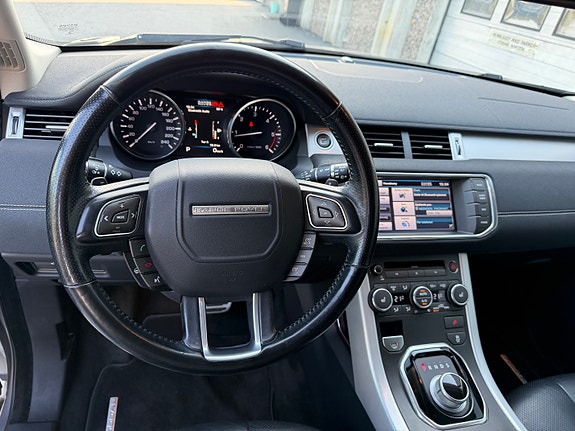 Land Rover Range Rover 14 of 27