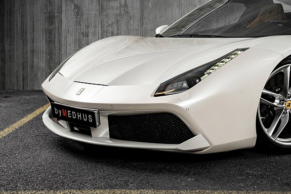 Ferrari 488 Spider 10 of 30