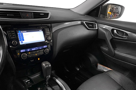 Nissan X-Trail 7 of 17