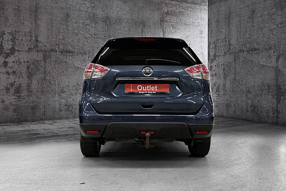 Nissan X-Trail 3 of 17