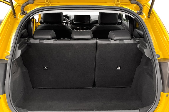 Peugeot e-208 14 of 16