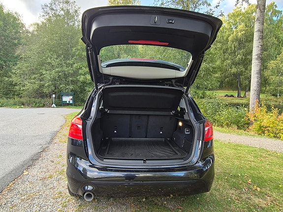 BMW 225xe 7 of 18