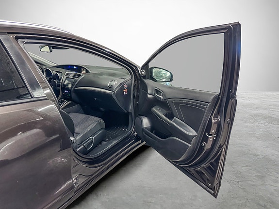 Honda Civic 17 of 27