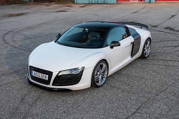 Audi R8 12 of 30