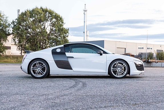 Audi R8 5 of 30