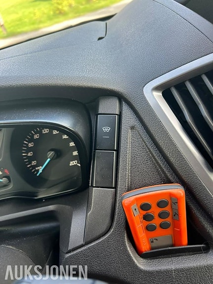 Ford Transit 18 of 30