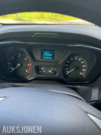 Ford Transit 15 of 30