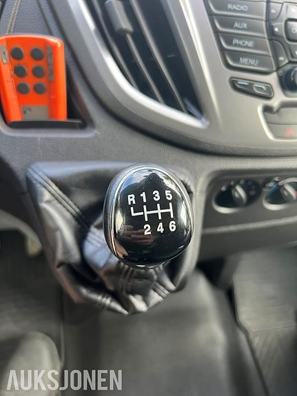 Ford Transit 23 of 30