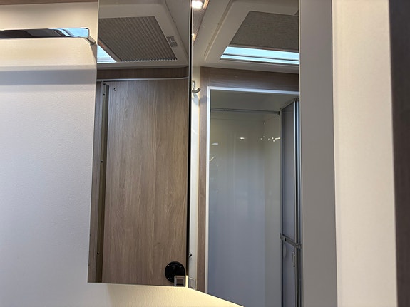 Bilde 30 av KABE 780 LXL