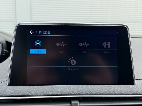 Peugeot 5008 17 of 30