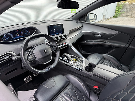Peugeot 5008 5 of 30