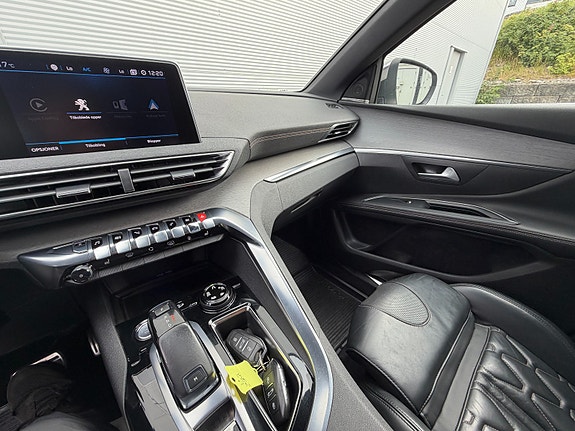 Peugeot 5008 30 of 30