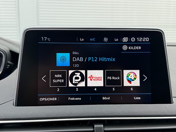 Peugeot 5008 16 of 30