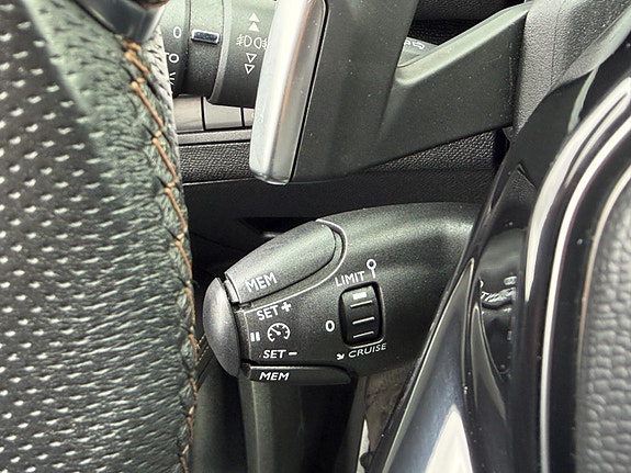 Peugeot 5008 12 of 30