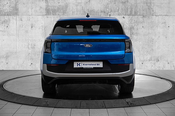 Ford Explorer 4 of 26