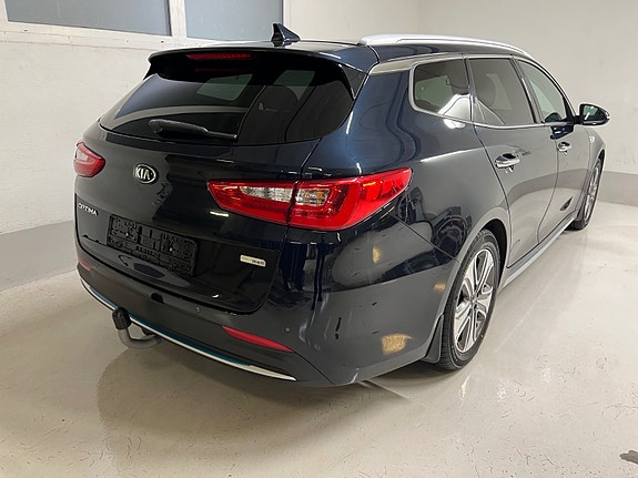 Kia Optima 4 of 26