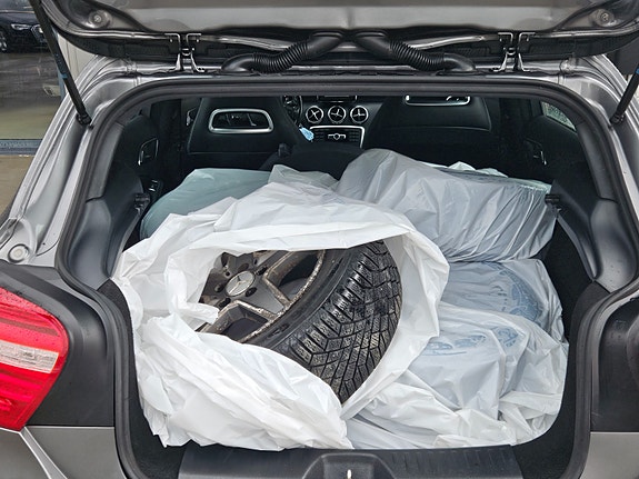Mercedes-Benz A180 d 10 of 13