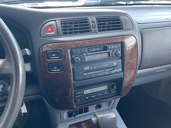 Nissan Patrol 19 of 30