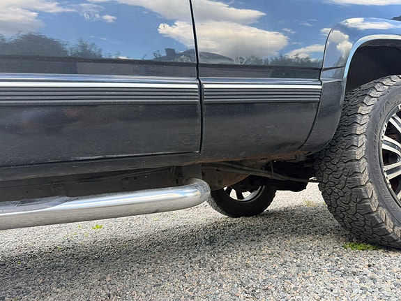 Chevrolet Tahoe 5 of 12