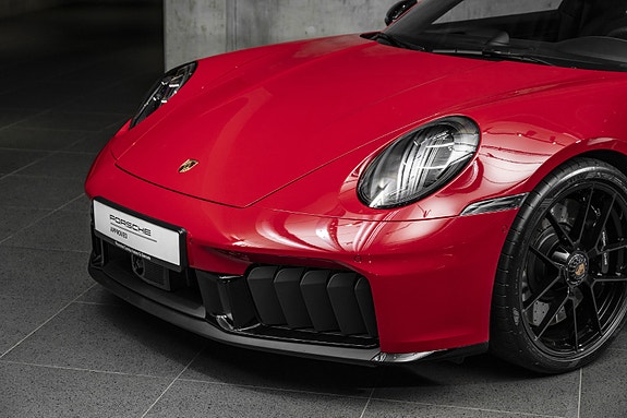 Porsche 911 5 of 30